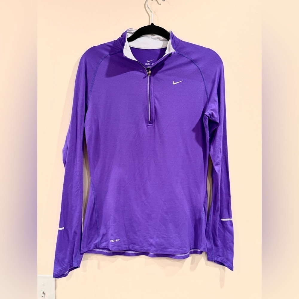 🔥Nike Women's Purple Long Sleeve Top🔥